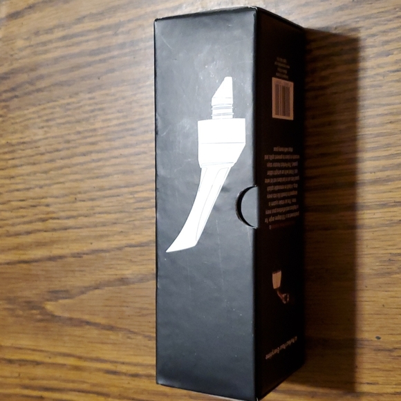 8)  Vineyard Elite, The Perfect Pour  Aerator. NEW. - Picture 10 of 10